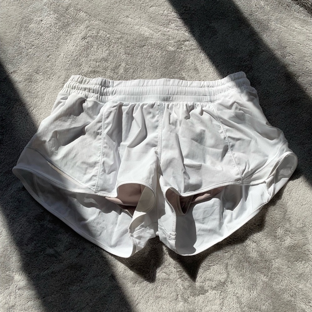 White Hotty Hot Lululemon Shorts Size 10 2.5”